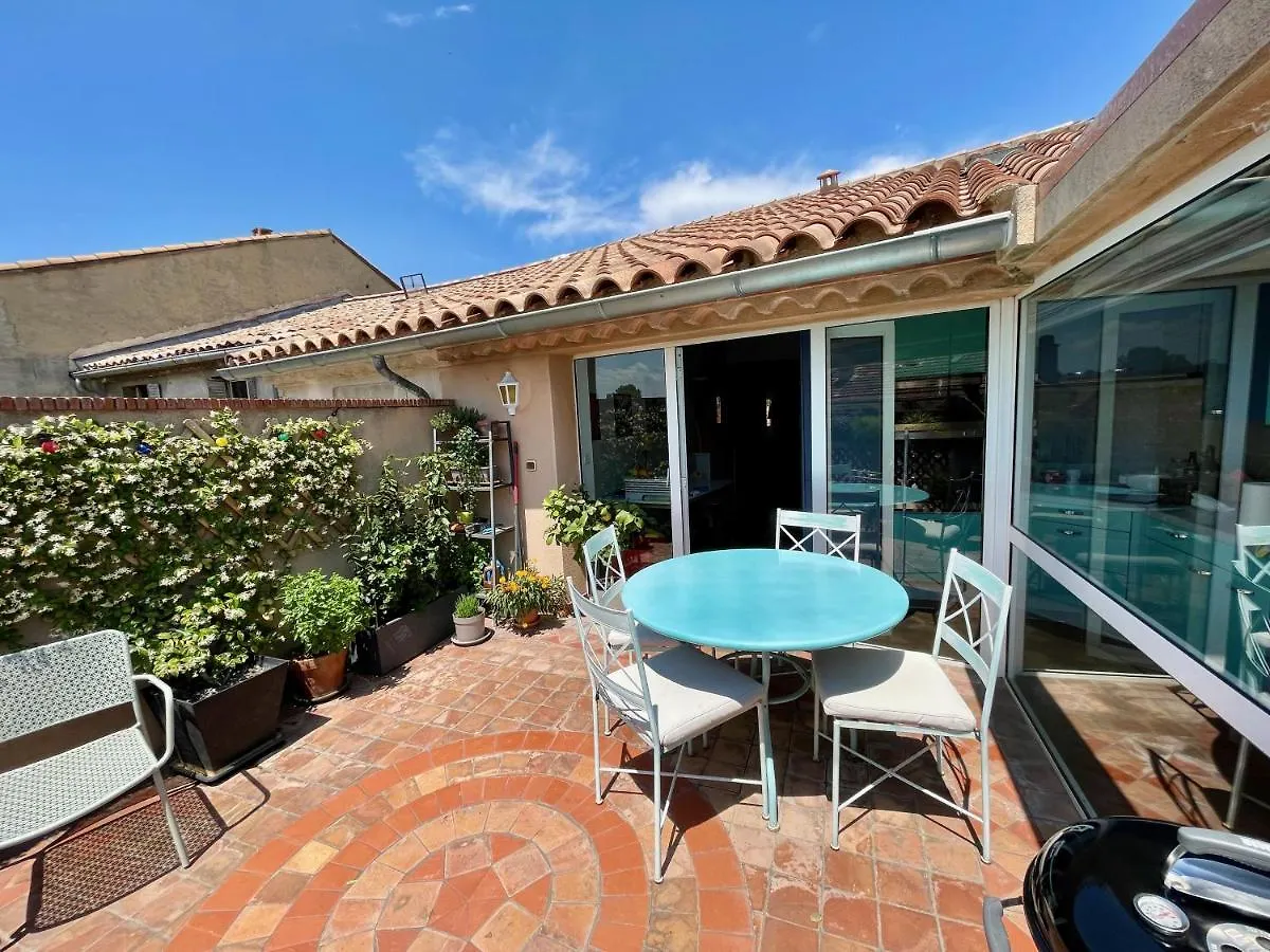 L'Atypique - T3 Grande Terrasse, Bbq Vue Et Cheminee Apartment Avignon 0*,  France