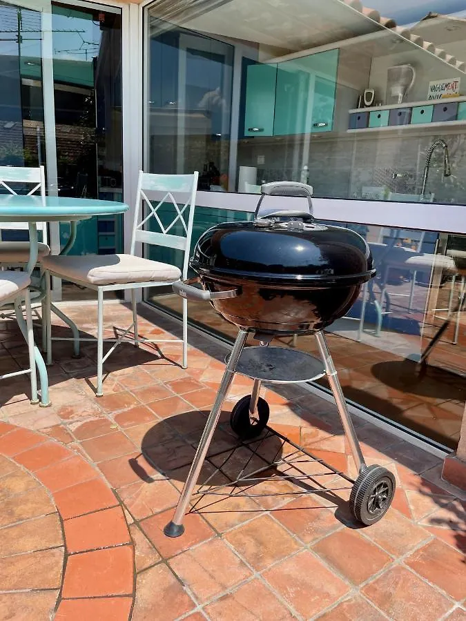 L'Atypique - T3 Grande Terrasse, Bbq Vue Et Cheminee Apartment Avignon